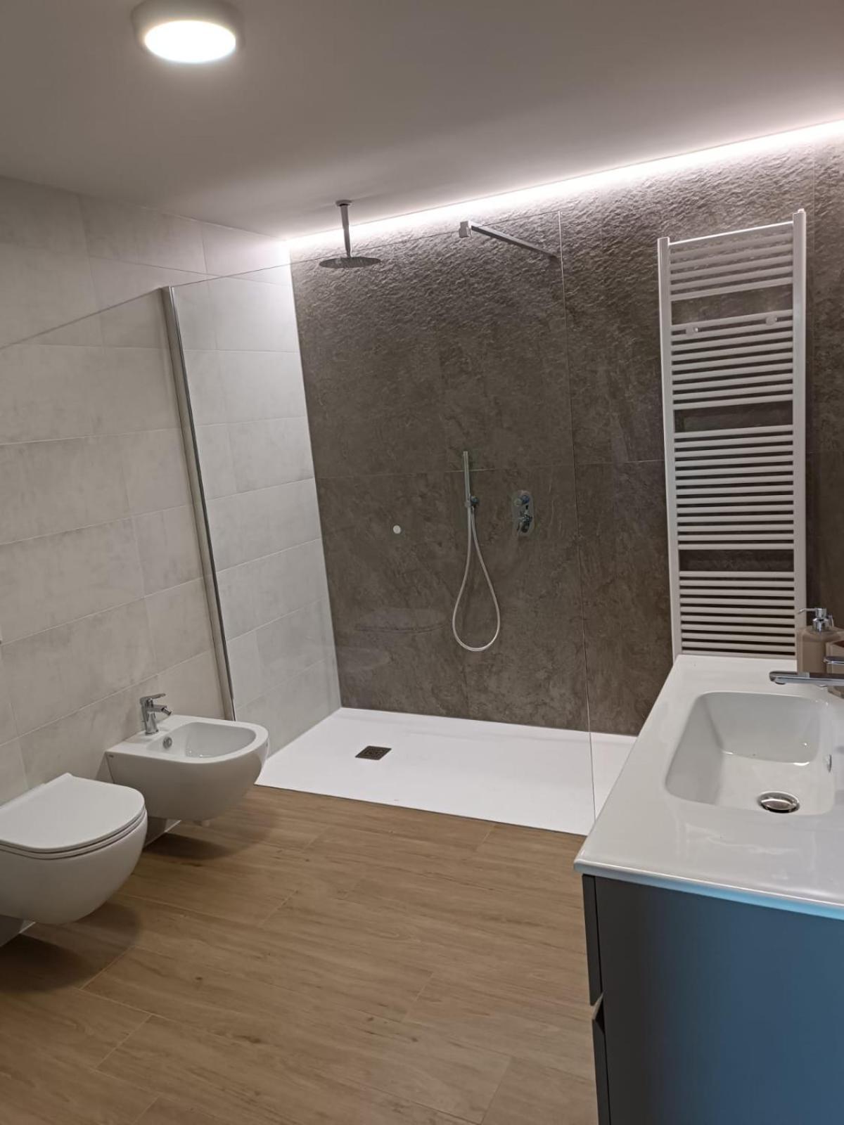 Studio Zu - Lakeside Apartment Riva di Solto Exterior foto