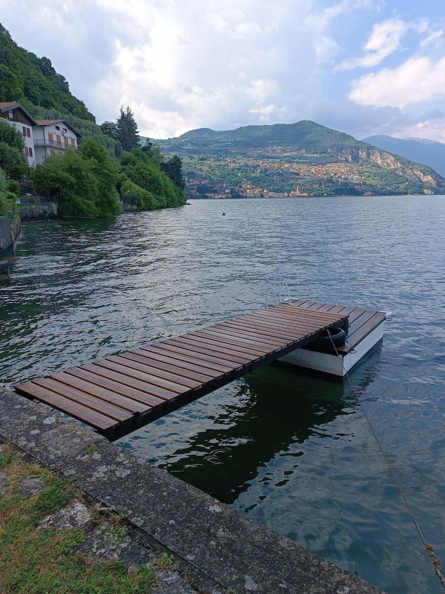 Studio Zu - Lakeside Apartment Riva di Solto Exterior foto
