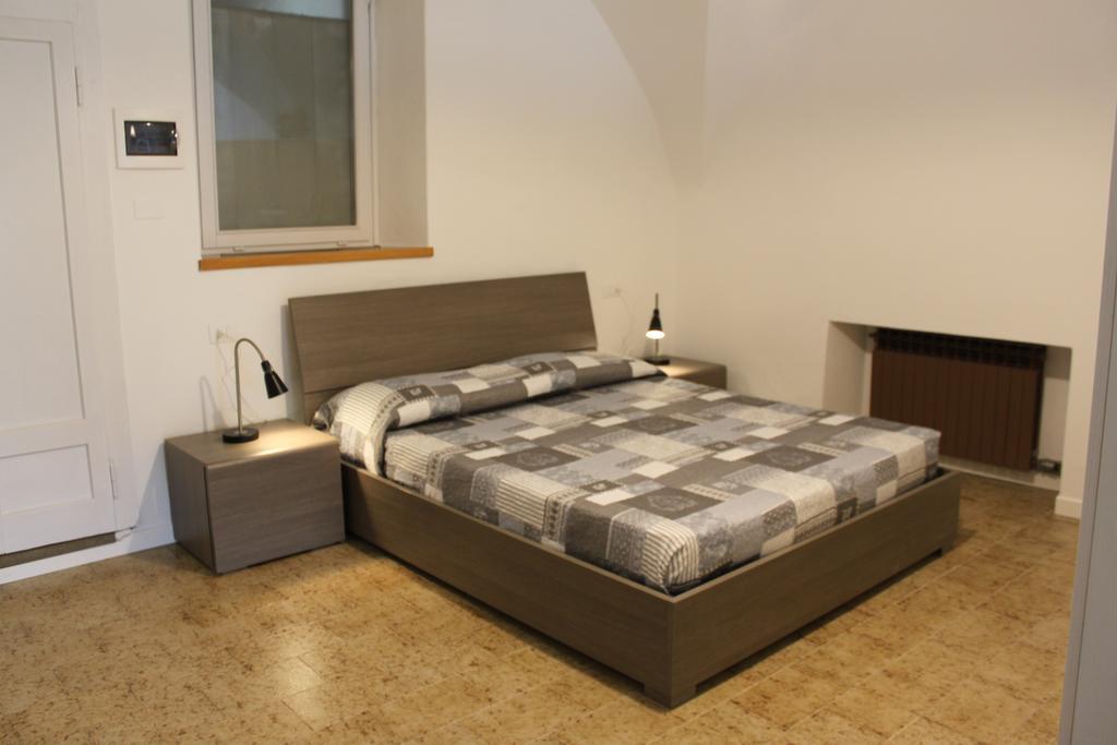 Studio Zu - Lakeside Apartment Riva di Solto Exterior foto